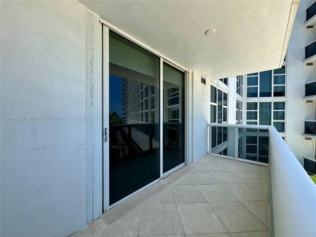 10275 Collins Ave 318, Bal Harbour, FL 33154