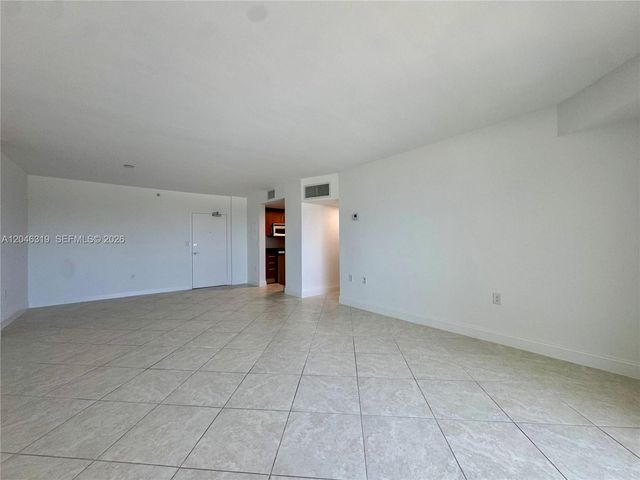 10275 Collins Ave 318, Bal Harbour, FL 33154