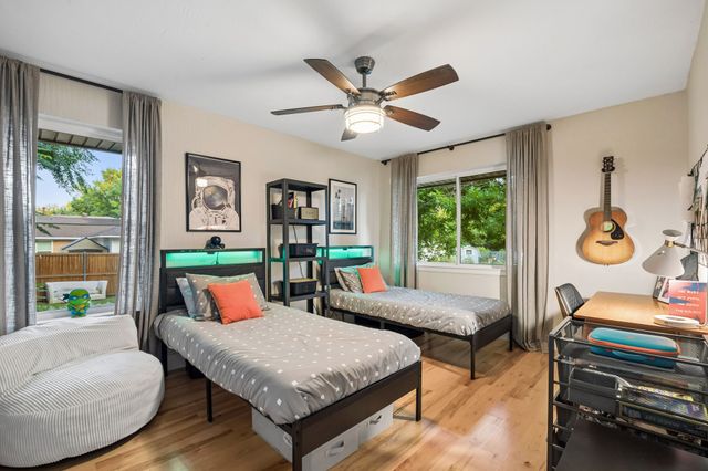 800 Nottingham Drive, Richardson, TX 75080