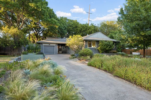 800 Nottingham Drive, Richardson, TX 75080