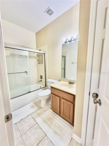 10222 DEVONSHIRE LAKE DRIVE, Tampa, FL 33647