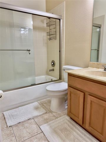 10222 DEVONSHIRE LAKE DRIVE, Tampa, FL 33647