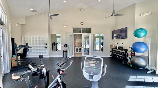 10222 DEVONSHIRE LAKE DRIVE, Tampa, FL 33647