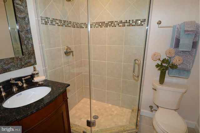 5010 WILLIAMSBURG BLVD, Arlington, VA 22207