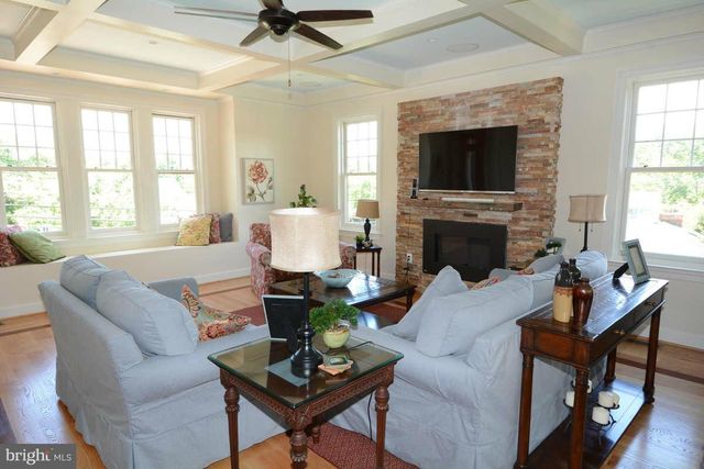 5010 WILLIAMSBURG BLVD, Arlington, VA 22207