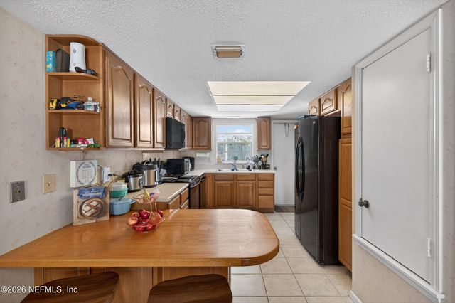 5516 RAINEY Avenue W, Orange Park, FL 32065