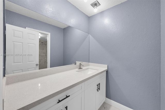 1624 NW 56th Avenue 14, Lauderhill, FL 33313
