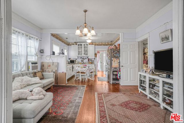 573 W 13th Street, San Pedro, CA 90731