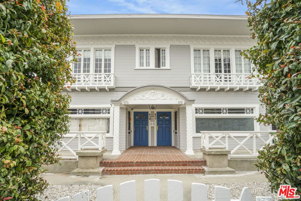 573 W 13th Street, San Pedro, CA 90731