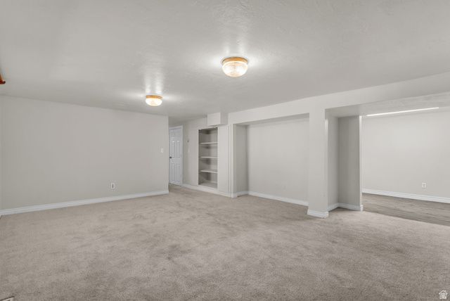 1035 E HILLCREST DR, Springville, UT 84663