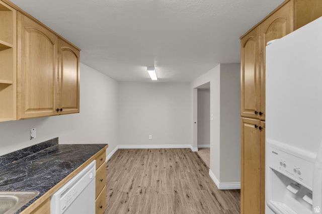 1035 E HILLCREST DR, Springville, UT 84663