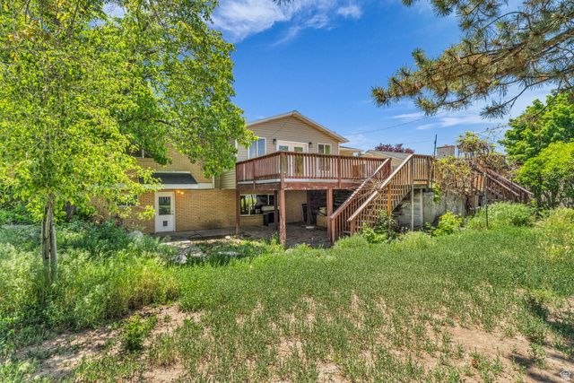 1035 E HILLCREST DR, Springville, UT 84663