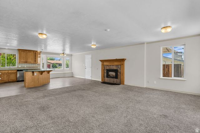 1035 E HILLCREST DR, Springville, UT 84663