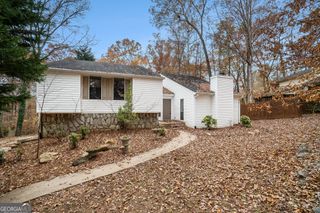 6701 Live Oak Lane, Douglasville, GA 30135