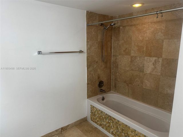 350 S Miami Ave 1704, Miami, FL 33130