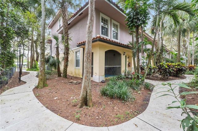 6926 W Sample Rd 6926, Coral Springs, FL 33067