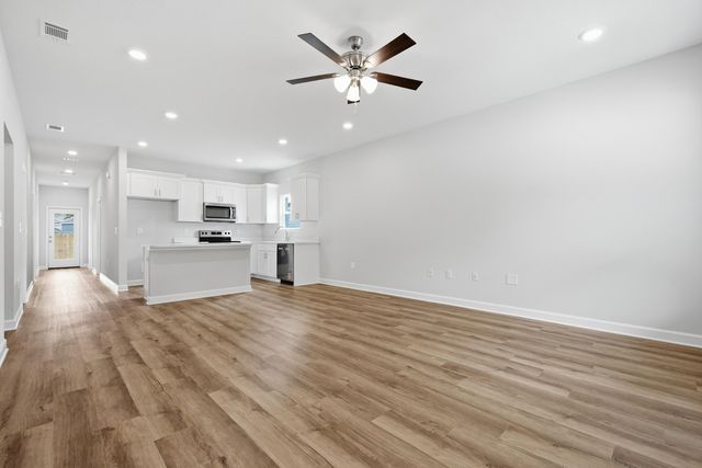 51 Jessica Court, Freeport, FL 32439