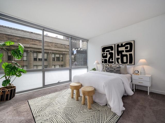 8 E RANDOLPH Street 1208, Chicago, IL 60601