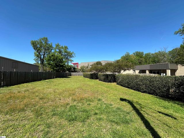 328 Dupont Drive, Greenville, SC 29607