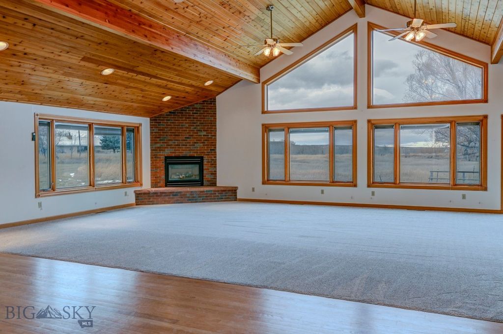 297 Big Timber Loop Road, Big Timber, MT 59011 photo 17