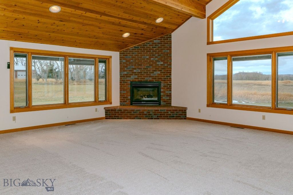 297 Big Timber Loop Road, Big Timber, MT 59011 photo 20