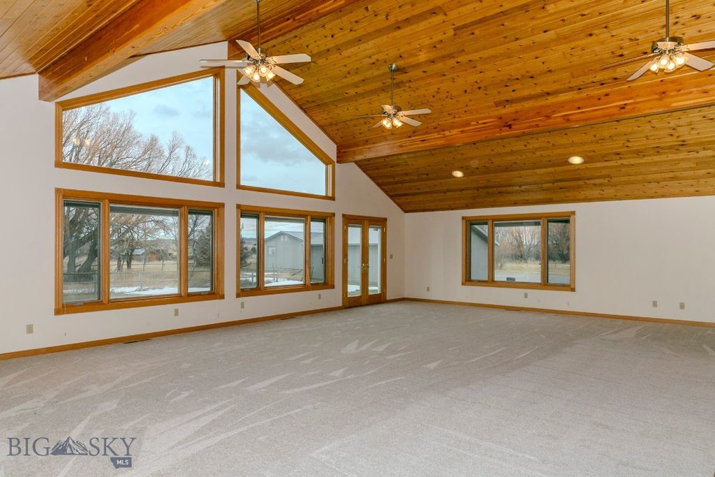 297 Big Timber Loop Road, Big Timber, MT 59011 photo 22