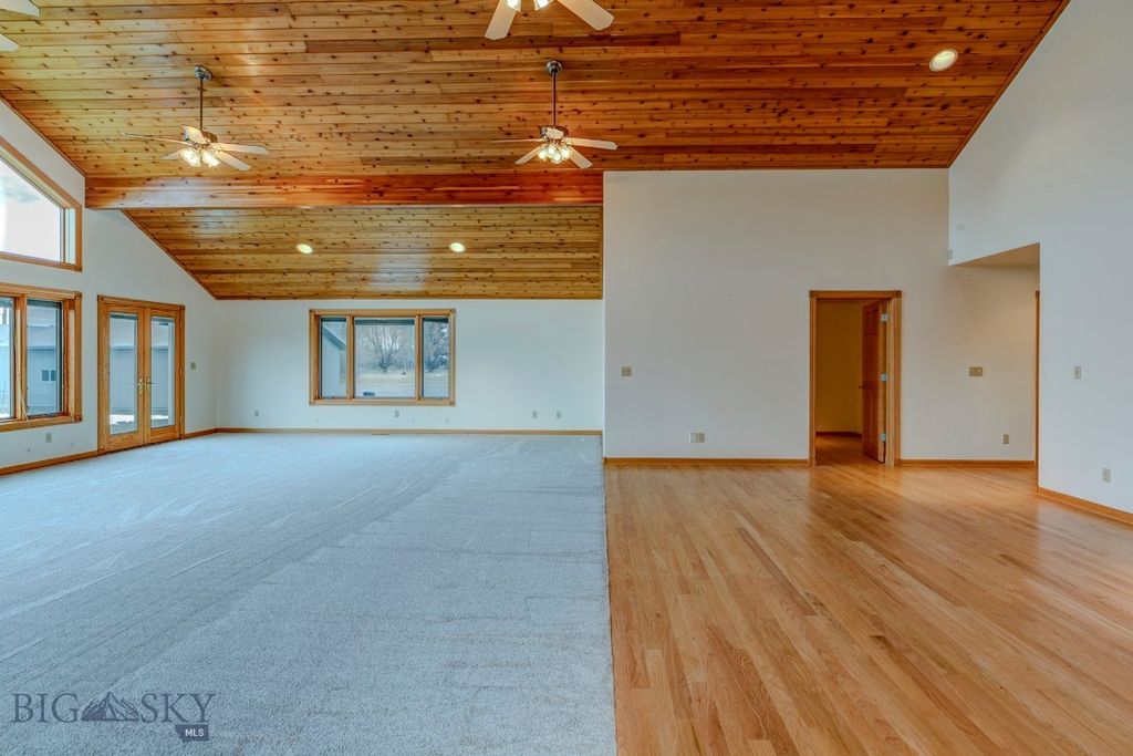 297 Big Timber Loop Road, Big Timber, MT 59011 photo 23