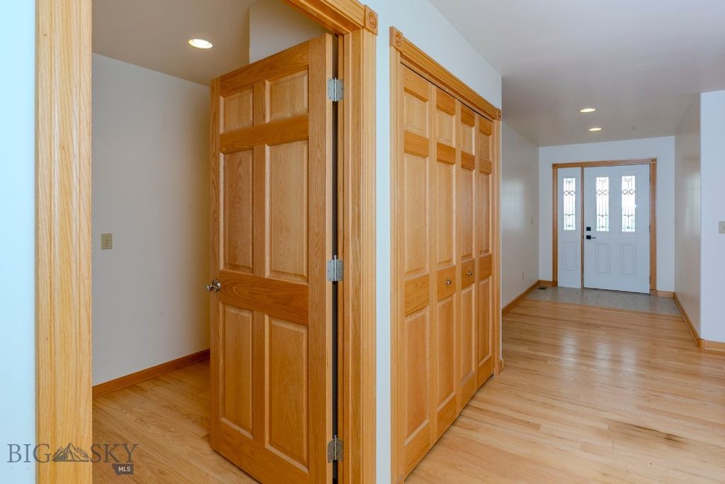 297 Big Timber Loop Road, Big Timber, MT 59011 photo 27