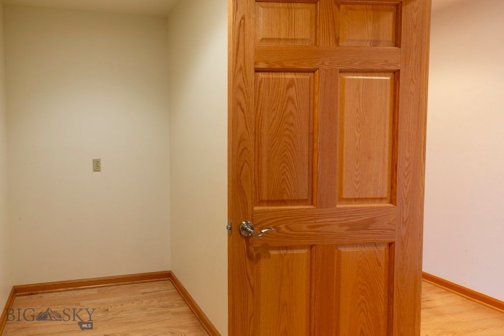 297 Big Timber Loop Road, Big Timber, MT 59011 photo 28