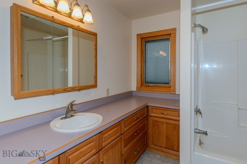 297 Big Timber Loop Road, Big Timber, MT 59011 photo 30