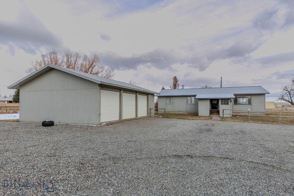 297 Big Timber Loop Road, Big Timber, MT 59011 photo 59