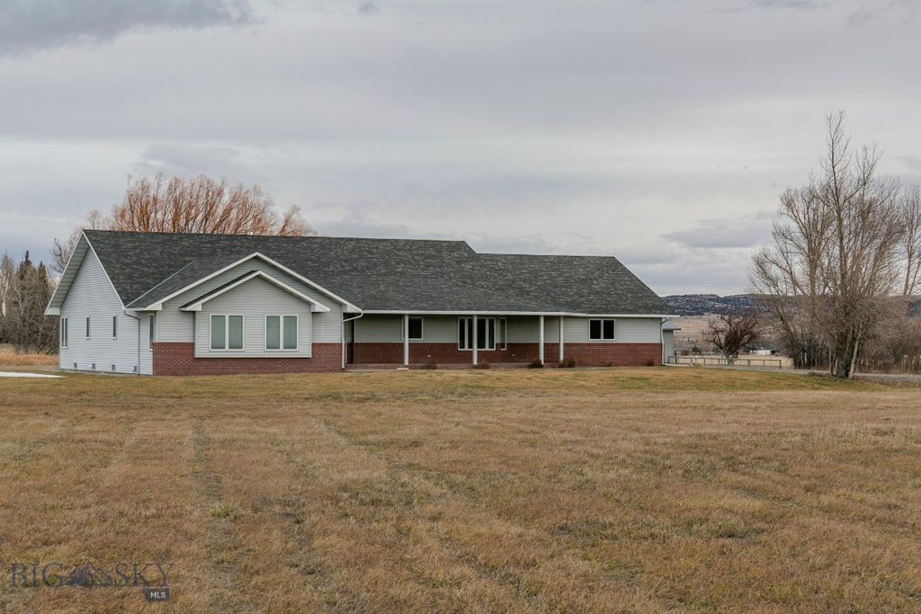 297 Big Timber Loop Road, Big Timber, MT 59011 photo 83