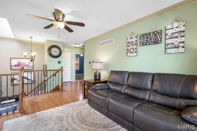 7 Morning Mist Court, St Peters, MO 63376