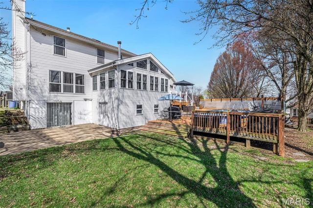 7 Morning Mist Court, St Peters, MO 63376