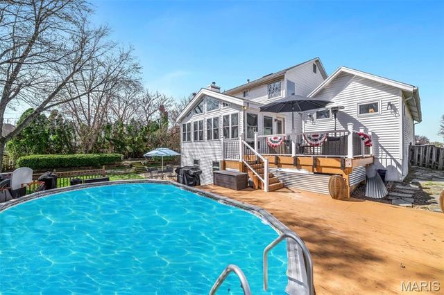 7 Morning Mist Court, St Peters, MO 63376