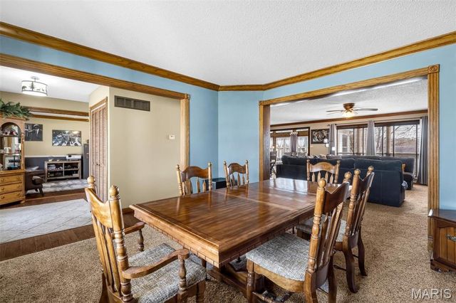 7 Morning Mist Court, St Peters, MO 63376