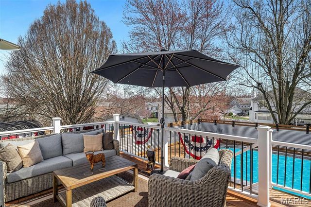 7 Morning Mist Court, St Peters, MO 63376