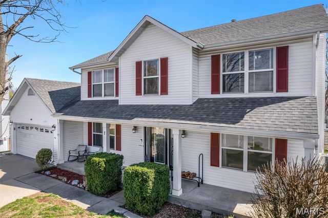 7 Morning Mist Court, St Peters, MO 63376