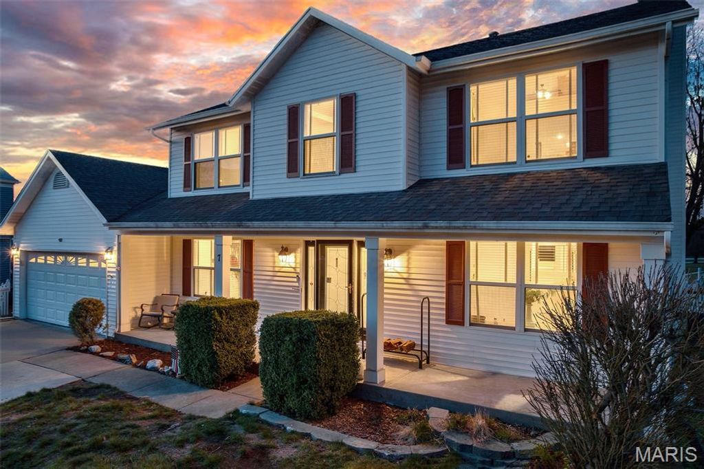 7 Morning Mist Court, St Peters, MO 63376