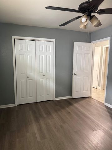 604 Wilson Road 5, Humble, TX 77338