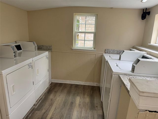 604 Wilson Road 5, Humble, TX 77338