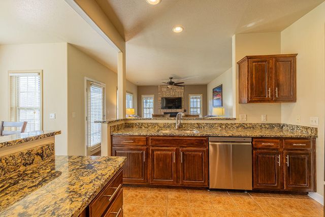 1261 Golf Drive Apt 2, Branson West, MO 65737