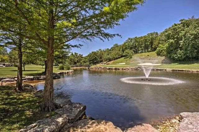 1261 Golf Drive Apt 2, Branson West, MO 65737