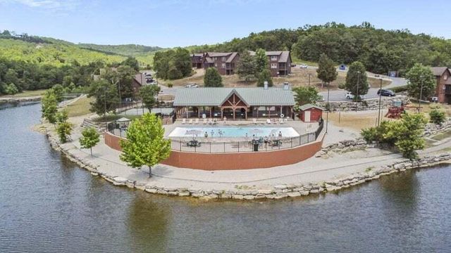 1261 Golf Drive Apt 2, Branson West, MO 65737