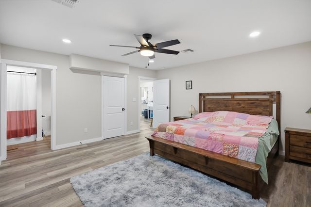 2585 San Angelo Ave, Ingleside, TX 78362