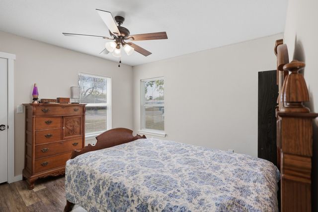 2585 San Angelo Ave, Ingleside, TX 78362