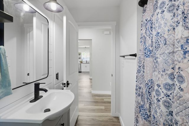 2585 San Angelo Ave, Ingleside, TX 78362