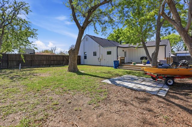2585 San Angelo Ave, Ingleside, TX 78362