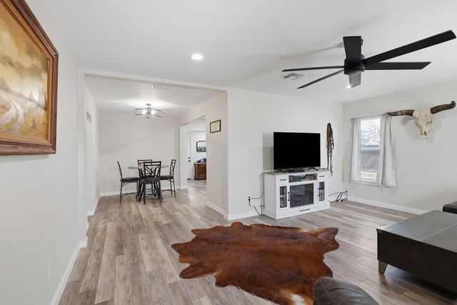 2585 San Angelo Ave, Ingleside, TX 78362