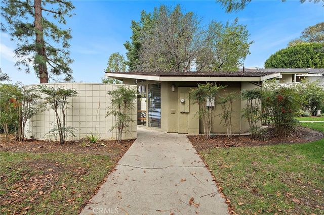 226 Avenida Majorica D, Laguna Woods, CA 92637